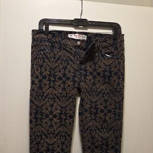 Stylish Patterned Jeans